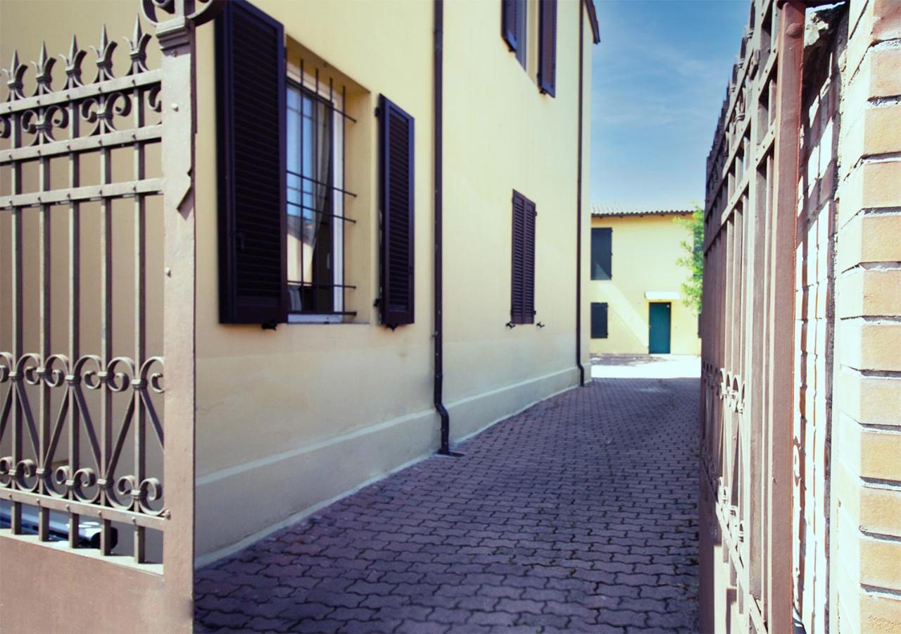 Athena Rooms - Parcheggio Privato Bologna Exterior photo